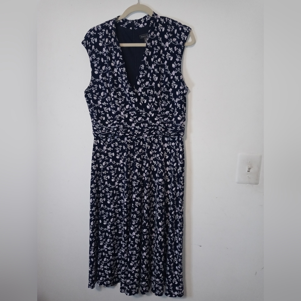 Jessica Howard Navy Jaquard Floral Sleeveless lined Crossover neck dress Easter